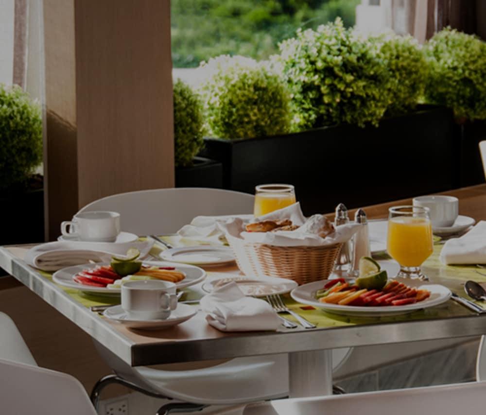 Fiesta Inn Mexicali Zewnętrze zdjęcie